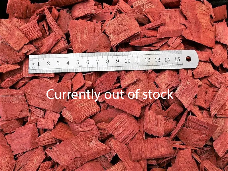Red-dyed Pine Chip